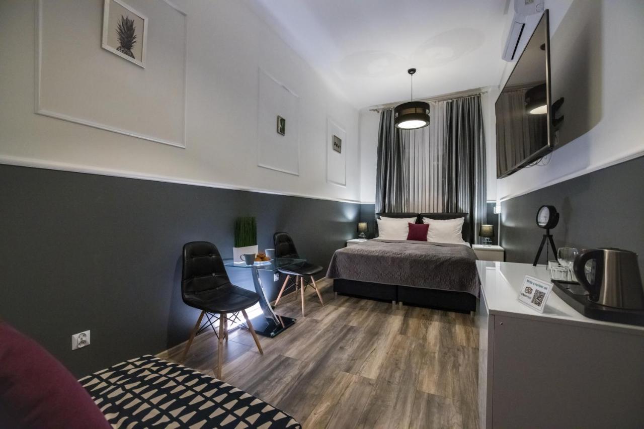 Leo Apartments Main Square Красков Екстериор снимка