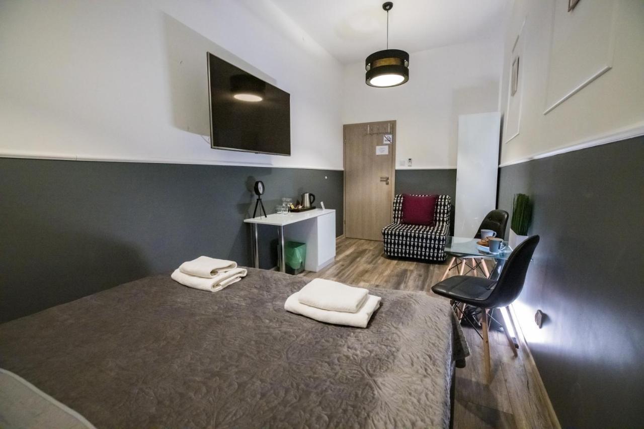 Leo Apartments Main Square Красков Екстериор снимка