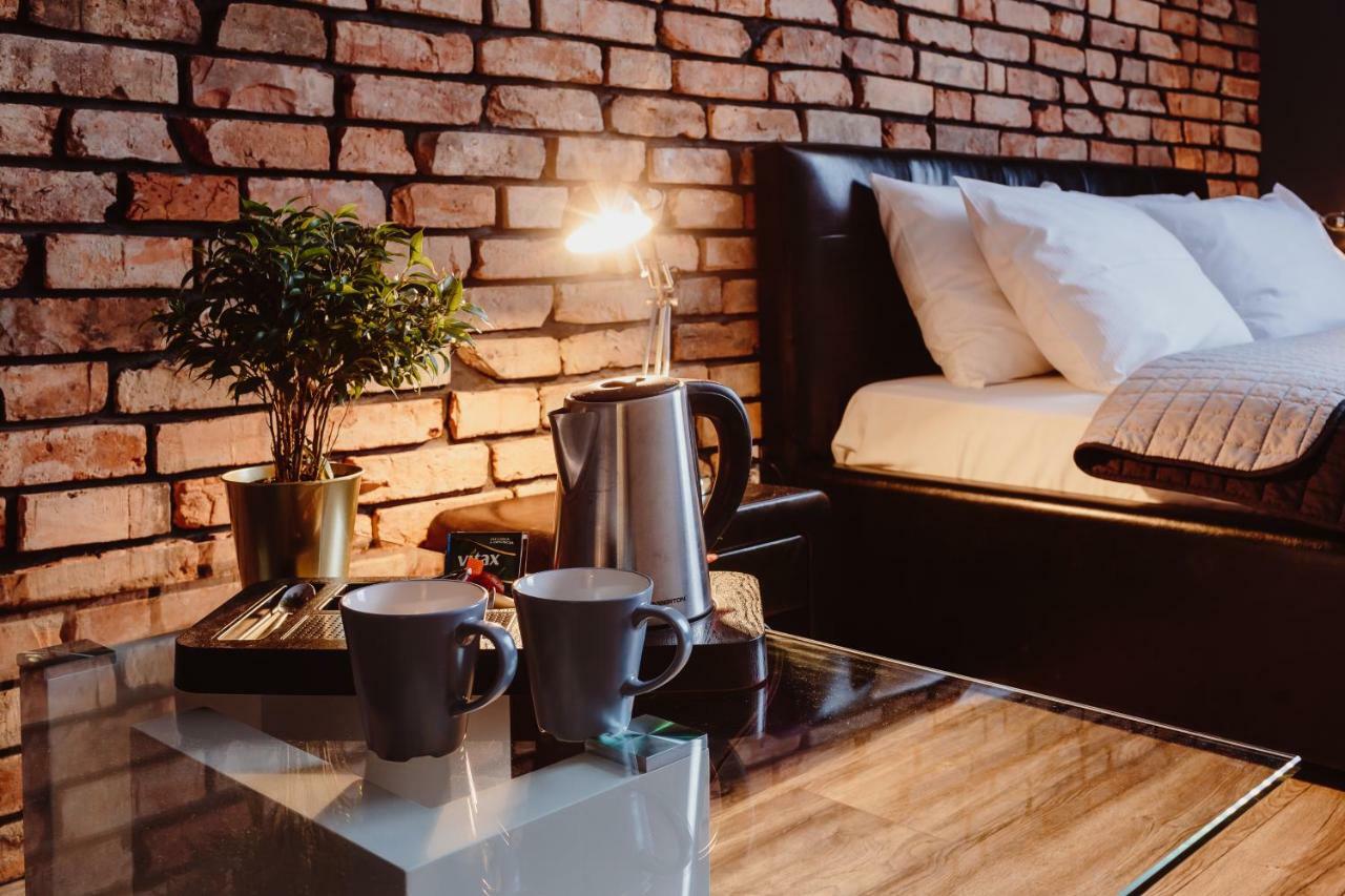 Leo Apartments Main Square Красков Екстериор снимка